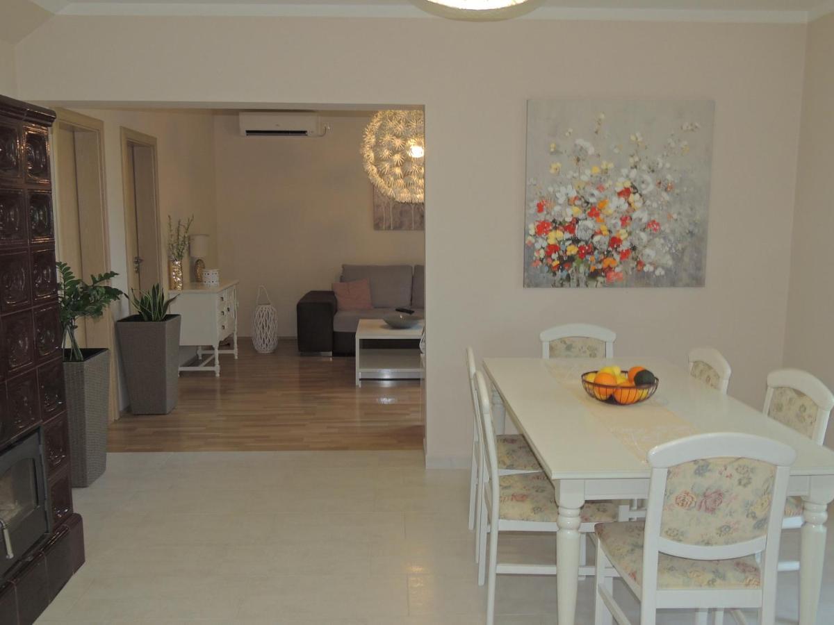 Apartment Ferara Betina  Zewnętrze zdjęcie