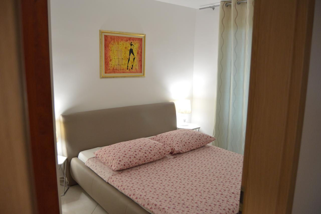 Apartment Ferara Betina  Zewnętrze zdjęcie